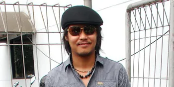 Ernest Cokelat Kenalkan Musik Pada Anak Sedini Mungkin