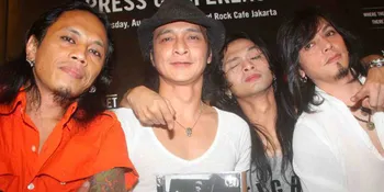 Andi Rif: Lagu Cinta Kita Nggak Gombal