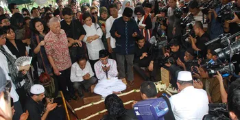 Adjie Massaid Beri Kebahagiaan Tanpa Pamrih
