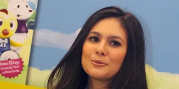 Wulan Guritno - Adilla Dimitri Luncurkan Buku Anak