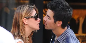 Joe Jonas - Ashley Greene Siap Nikah?