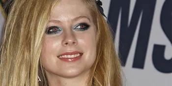 Avril Lavigne: Christina Aguilera Jahat Padaku