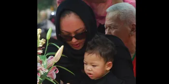 Angie Teringat Adjie Setiap Melihat Keanu