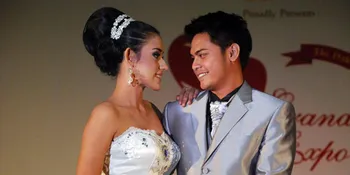 Gaun Fairuz A Rafiq Terinspirasi 'SEX AND THE CITY'