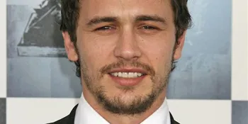 Akhirnya James Franco Punya Twitter