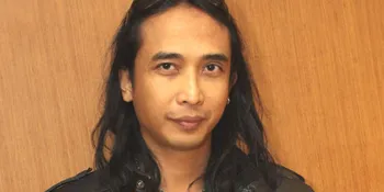 Piyu Padi Rilis Buku