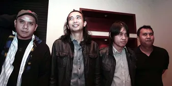 Sony Music Tak Rugi Walau Padi Molor