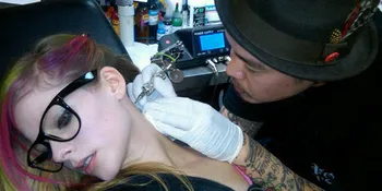 Tato Baru Avril Lavigne