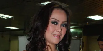 Rency Milano Rambah Dunia Tarik Suara