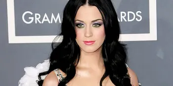 Bantuan Tsunami Perry - Bieber - Spears Cuma Hoax!