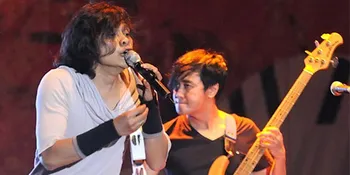 Para Istri Personil GIGI Bikin Kejutan