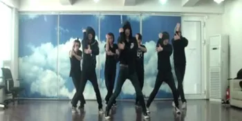 Foto Boyband Baru SM Entertainment Bocor