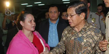 Keluarga Yakin Arumi dan Miller Masih Komunikasi