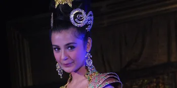 Shireen Sungkar Banting Setir Jadi Model?