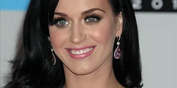 Jangan-Jangan Katy Perry Titisan Cleopatra!