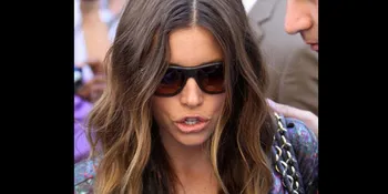 Jessica Biel Mulai 'Gandeng' Gerard Butler?