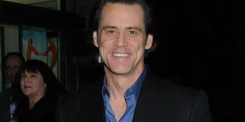 Jim Carrey Makan Malam Dan Tidur Bareng Pinguin