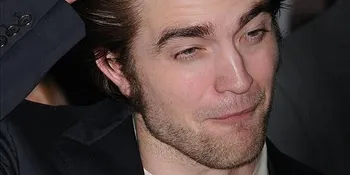 Robert Pattinson Terpaksa Diet Bir