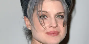 Kelly Osbourne Sebar Sumpah Gara-Gara Hutang