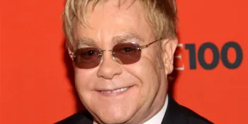 Elton John Dinner Eksklusif Bareng Pangeran