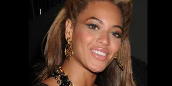 Album Baru, Beyonce Tak Gaet Jay Z