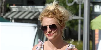 Britney Spears Coba Rayu Nicki Minaj