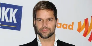 Ricky Martin Buat Pengakuan Gay Karena Anak