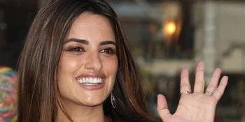 Penelope Cruz Dapat Bintang di Hollywood Walk of Fame