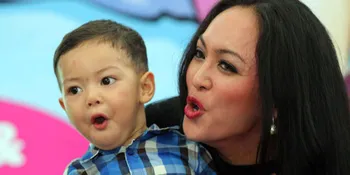 Angie Pandang Setiap Cobaan Secara Positif