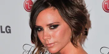 Sst! Victoria Beckham Diam-Diam Pintar Didik Anak