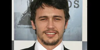 James Franco Tutup Akun Facebook Dan Twitter