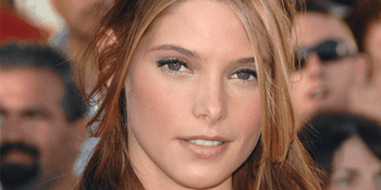 TWILIGHT Bikin Ashley Greene Lambat