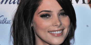 Wah! Ternyata Casting Ashley Greene Itu Ngawur!