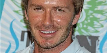 David Beckham - Snoop Dogg Rancang Pakaian Bayi