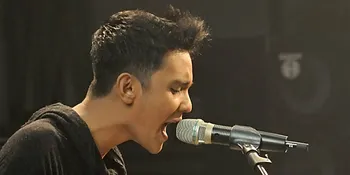 Bersolo Karir, Tyar Tetap Prioritaskan Repvblik