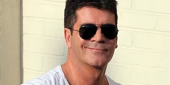 Penghasilan Simon Cowell US$200 Ribu Sehari!