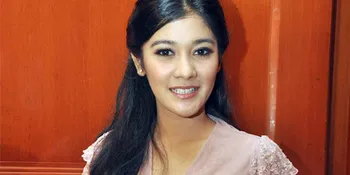 Naysila Mirdad Blak-Blakan di Lipstik.tv