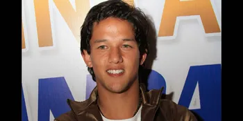 Irfan Bachdim Inspirator 'TENDANGAN DARI LANGIT'