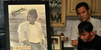 Garin Tak Mampu Tahan Air Mata