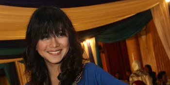 Nadia Vega Istirahat Kuliah