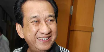 Anwar Fuadi Nangis Saat Dengar Curhat Arumi Bachsin