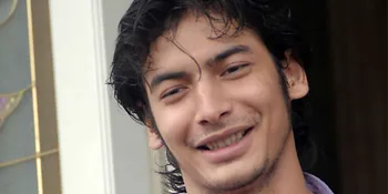 Boy Hamzah Raih Asia Best Male Model Of The Year