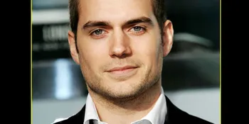 'SUPERMAN' Resmi Bertunangan!