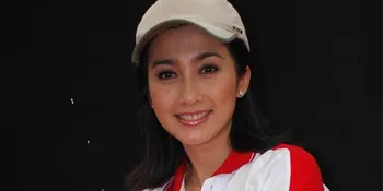 Empat Tahun Vakum Sinetron, Desy Ratnasari Kuliah S2