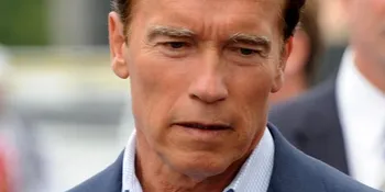 Schwarzenegger, Si Macho Juga Bisa Menangis!