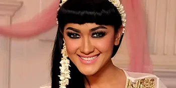 Julia Perez Bintangi Belasan Film Horor - Komedi