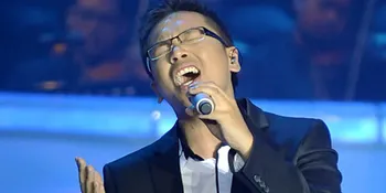 Senasib, Sammy Bawakan Lagu Ariel