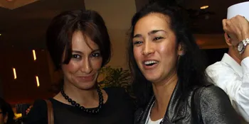 Pelukan Davina, Obat Putus Cinta Alexandra Gottardo