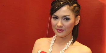 Foto Hot Artis Tersebar, Vicky Shu Anggap Resiko