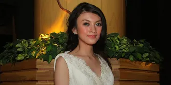 Donita Belajar Dari Nyanyi Off Air